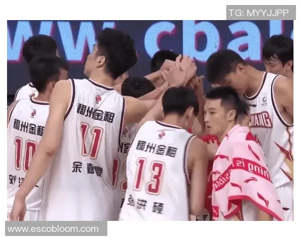 重庆乒乓球队以74分稳居大师赛积分榜首位展现强劲实力